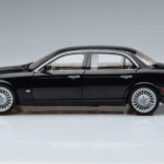 Jaguar XJ6 X350 エボニーブラック Almost Real 1:18 - image 5 of 11