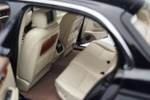 Jaguar XJ6 X350 エボニーブラック Almost Real 1:18 810501 メタル - 画像 8/11