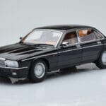 Jaguar XJ6 XJ40 エボニーブラック Almost Real 1:18