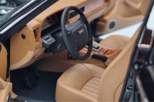 Jaguar XJ6 XJ40 エボニーブラック Almost Real 1:18 810543 メタル - 画像 8/11