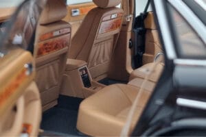 Jaguar XJ6 XJ40 エボニーブラック Almost Real 1:18 810543 メタル - 画像 9/11