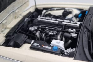 Jaguar XJ6 XJ40 グレイシャーホワイト Almost Real 1:18 810542 メタル - 画像 10/11