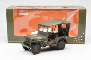 Jeep Willys キャンバストップ UT Models 1:18 180149002 メタル - 画像 6/6