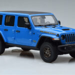Jeep Wrangler Rubicon 392 ブルー GT Spirit 1:18 - image 4 of 6