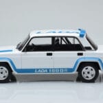 Lada 2105 VFTS ホワイト IXO 1:18 - image 3 of 6