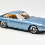 Lamborghini 350 GT ライトブルーメタリック CMR 1:18 - image 4 of 6