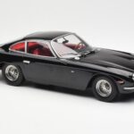 Lamborghini 400 GT 2+2 ブラック KK-Scale 1:18 - image 4 of 6