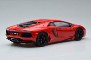 Lamborghini Aventador LP700-4 アンドロメダレッド AUTOart 1:18 74669 メタル - 画像 3/10