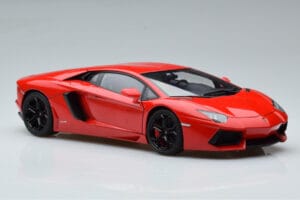 Lamborghini Aventador LP700-4 アンドロメダレッド AUTOart 1:18 74669 メタル - 画像 6/10