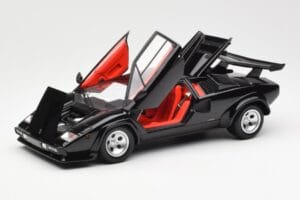 Lamborghini Countach LP 5000 Quattrovalvole ブラック Kyosho 1:18 08320BK メタル - 画像 2/8
