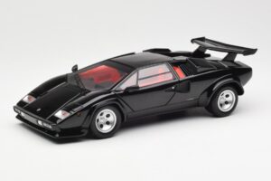 Lamborghini Countach LP 5000 Quattrovalvole ブラック Kyosho 1:18