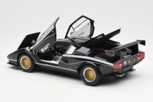 Lamborghini Countach LP 500R ブラック Kyosho 1:18 08320C メタル - 画像 5/8