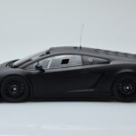 Lamborghini Gallardo LP600+ GT3 マットブラック Minichamps 1:18 - image 3 of 6