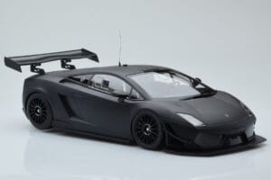 Lamborghini Gallardo LP600+ GT3 マットブラック Minichamps 1:18 151111100 メタル - 画像 4/6