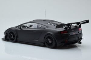 Lamborghini Gallardo LP600+ GT3 マットブラック Minichamps 1:18 151111100 メタル - 画像 5/6