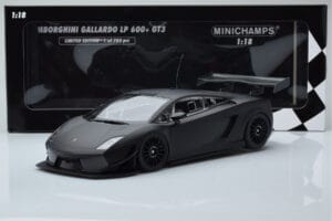 Lamborghini Gallardo LP600+ GT3 マットブラック Minichamps 1:18 151111100 メタル - 画像 6/6