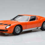 Lamborghini Miura SV オレンジ AUTOart 1:18