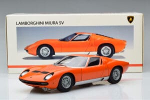 Lamborghini Miura SV オレンジ AUTOart 1:18 74542 メタル - 画像 8/8