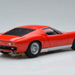 Lamborghini Miura SV レッド AUTOart 1:18 - image 3 of 8