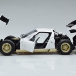 Lamborghini Miura SV ホワイト AUTOart 1:18 - image 4 of 8