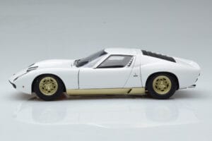 Lamborghini Miura SV ホワイト AUTOart 1:18 74544 メタル - 画像 5/8