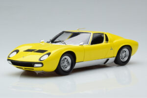 Lamborghini Miura SV イエロー Kyosho 1:18