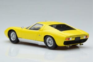 Lamborghini Miura SV イエロー Kyosho 1:18 08317Y メタル - 画像 7/11