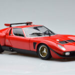 Lamborghini Miura SVR レッド Kyosho 1:18 - image 6 of 9