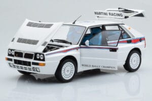 Lancia Delta HF Integrale 6 ホワイト Kyosho 1:18 08344E メタル - 画像 2/8