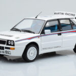 Lancia Delta HF Integrale 6 ホワイト Kyosho 1:18