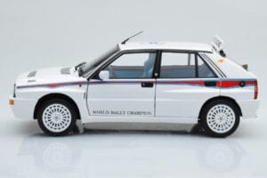 Lancia Delta HF Integrale 6 ホワイト Kyosho 1:18 08344E メタル - 画像 5/8