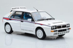 Lancia Delta HF Integrale 6 ホワイト Kyosho 1:18 08344E メタル - 画像 6/8