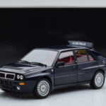 Lancia Delta HF Integrale Club Italia ブルー Kyosho 1:18 - image 8 of 8