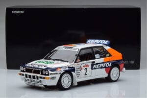 Lancia Delta HF Integrale Evoluzione #2 C. Sainz / L. Moya Tour de Corse 1993 Kyosho 1:18 08348J メタル - 画像 9/9