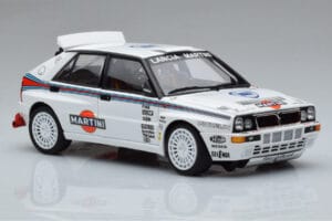 Lancia Delta HF Integrale Evoluzione Test Car Kyosho 1:18 08348G メタル - 画像 5/9