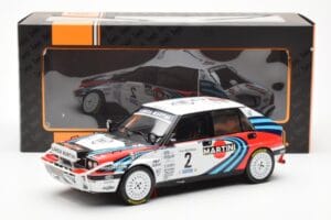 Lancia Delta Integrale 16V #2 M. Biasion / T. Siviero Rally Safari 1990 IXO 1:18 18RMC139A メタル - 画像 6/6