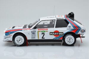 Lancia Delta S4 #2 M. Alen / I. Kivimaki Rally San Remo 1986 IXO 1:18 18RMC130A メタル - 画像 3/6