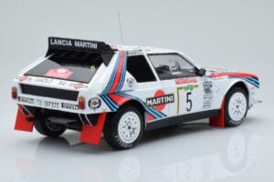 Lancia Delta S4 #5 M. Biasion / T. Siviero Rally San Remo 1986 IXO 1:18 18RMC130B メタル - 画像 2/6