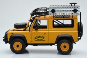 Land Rover Defender 90 Camel Trophy Borneo 1985 Almost Real 1:18 810213 メタル - 画像 4/8