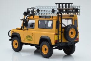 Land Rover Defender 90 Camel Trophy Borneo 1985 Almost Real 1:18 810213 メタル - 画像 7/8