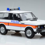 Land Rover Range Rover ポリス Almost Real 1:18 - image 5 of 9