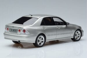 Lexus IS200 XE10 シルバー Otto 1:18 OT991 レジン - 画像 2/6