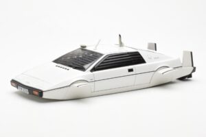 Lotus Esprit Type 79 James Bond The Spy Who Loved Me Submarine ホワイト AUTOart 1:18