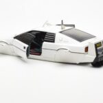 Lotus Esprit Type 79 James Bond The Spy Who Loved Me Submarine ホワイト AUTOart 1:18 - image 7 of 8