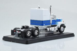 Mack Superliner Magnum ホワイト ブルー IXO 1:43 TR165 メタル - 画像 2/6