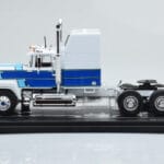 Mack Superliner Magnum ホワイト ブルー IXO 1:43 - image 3 of 6