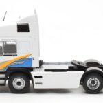 MAN F2000 ホワイト IXO 1:43