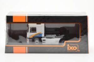 MAN F2000 ホワイト IXO 1:43 TR174 メタル - 画像 4/4