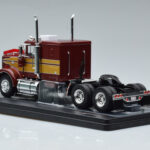 Marmon CHDT レッドゴールド IXO 1:43 - image 5 of 6