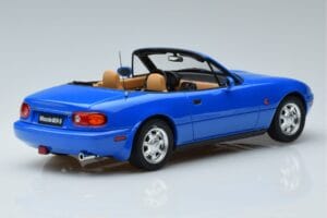 Mazda MX-5 NA ブルー Otto 1:18 OT934 レジン - 画像 2/6